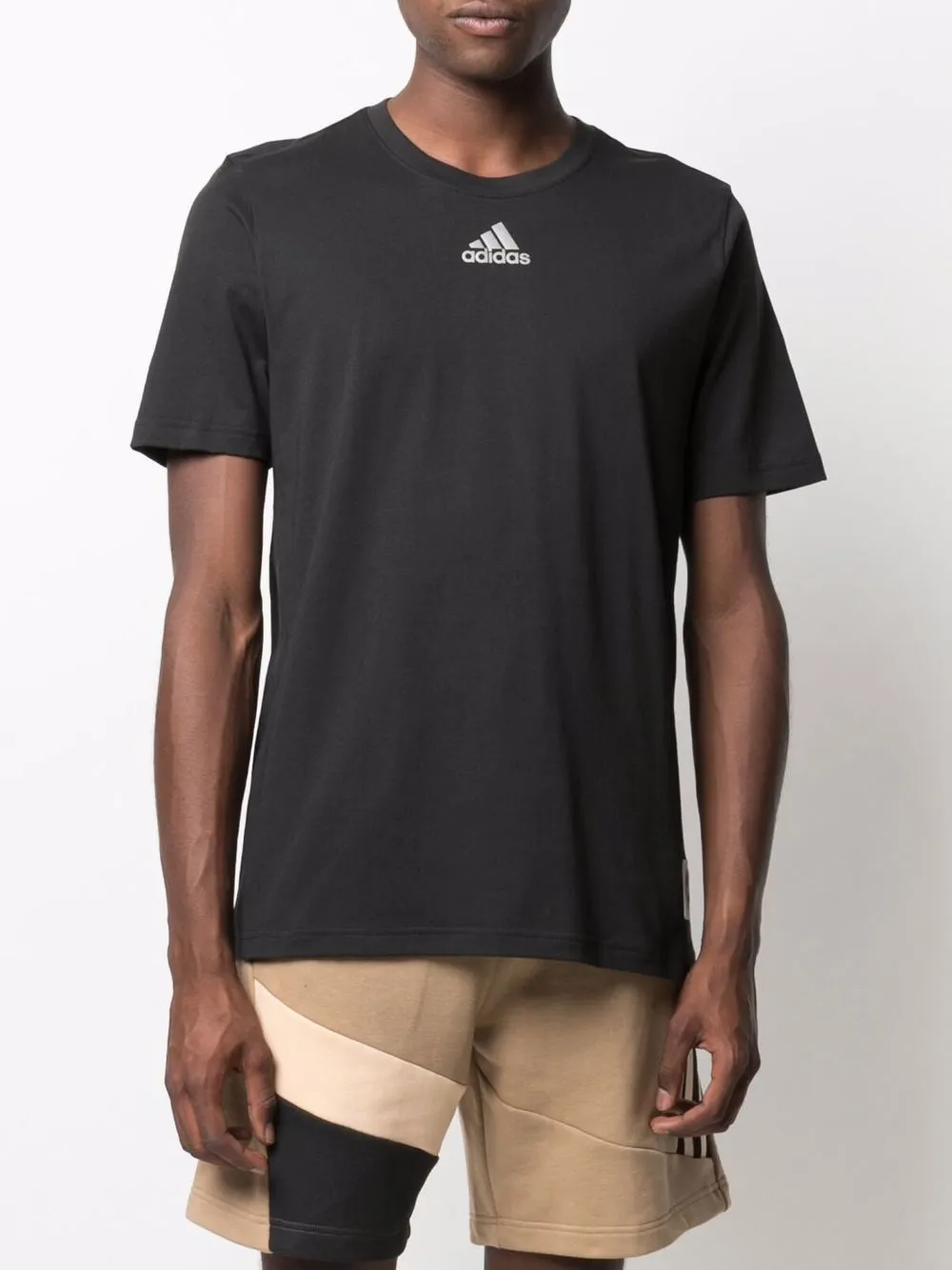 фото Adidas футболка с логотипом