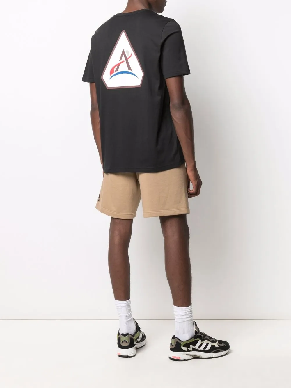 фото Adidas футболка с логотипом