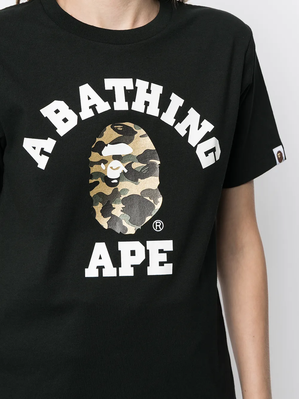 фото A bathing ape® футболка с принтом camo college