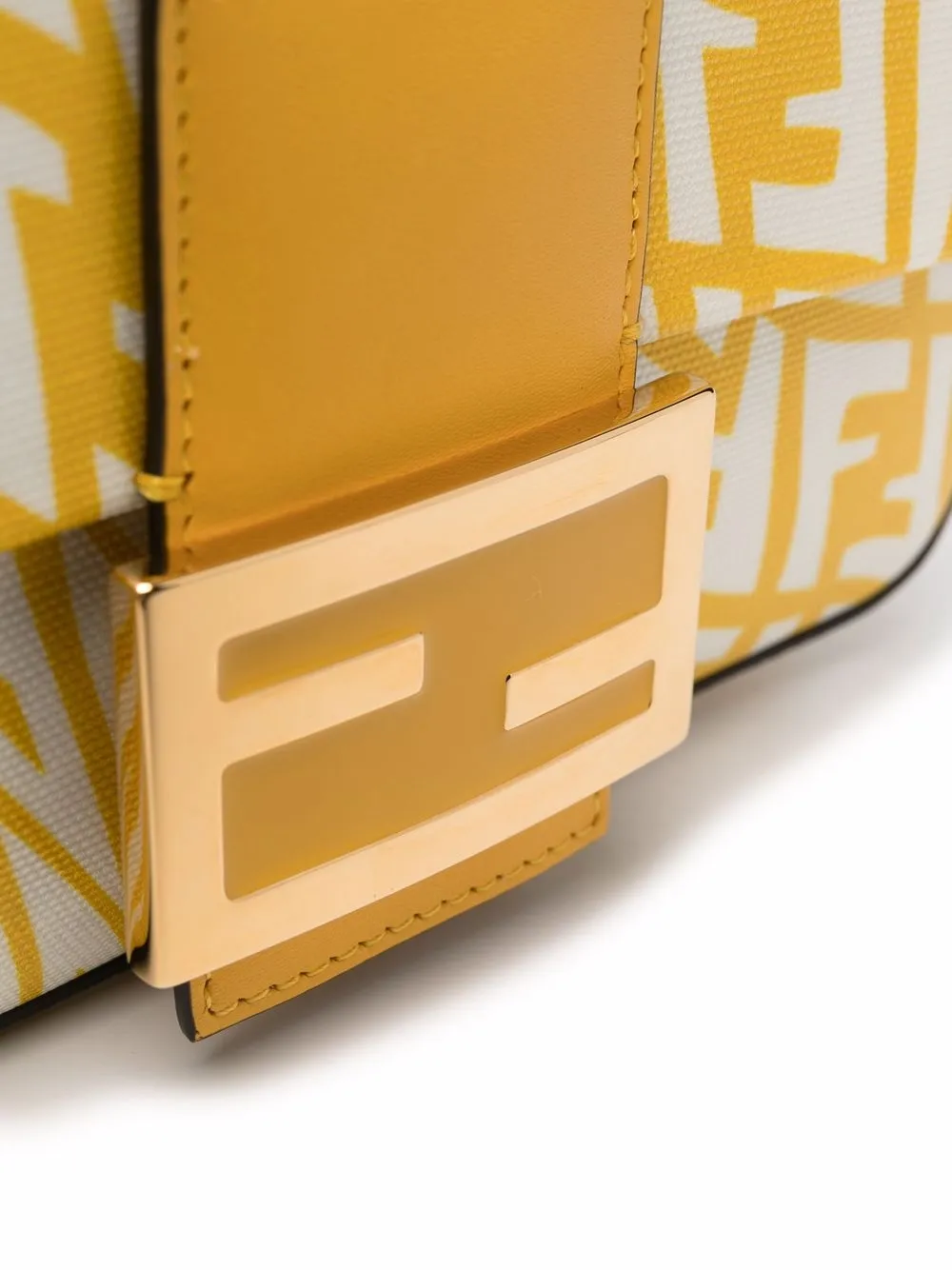 фото Fendi мини-сумка ff fisheye baguette 1997