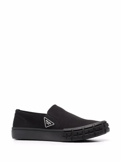 prada cassetta
