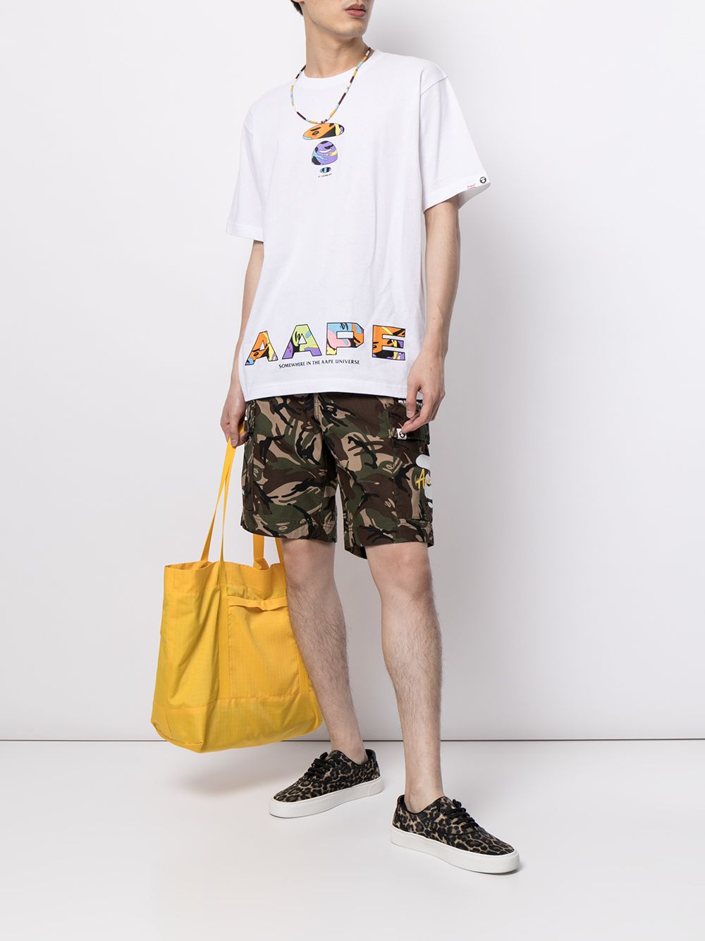 фото Aape by *a bathing ape® logo-print cotton t-shirt