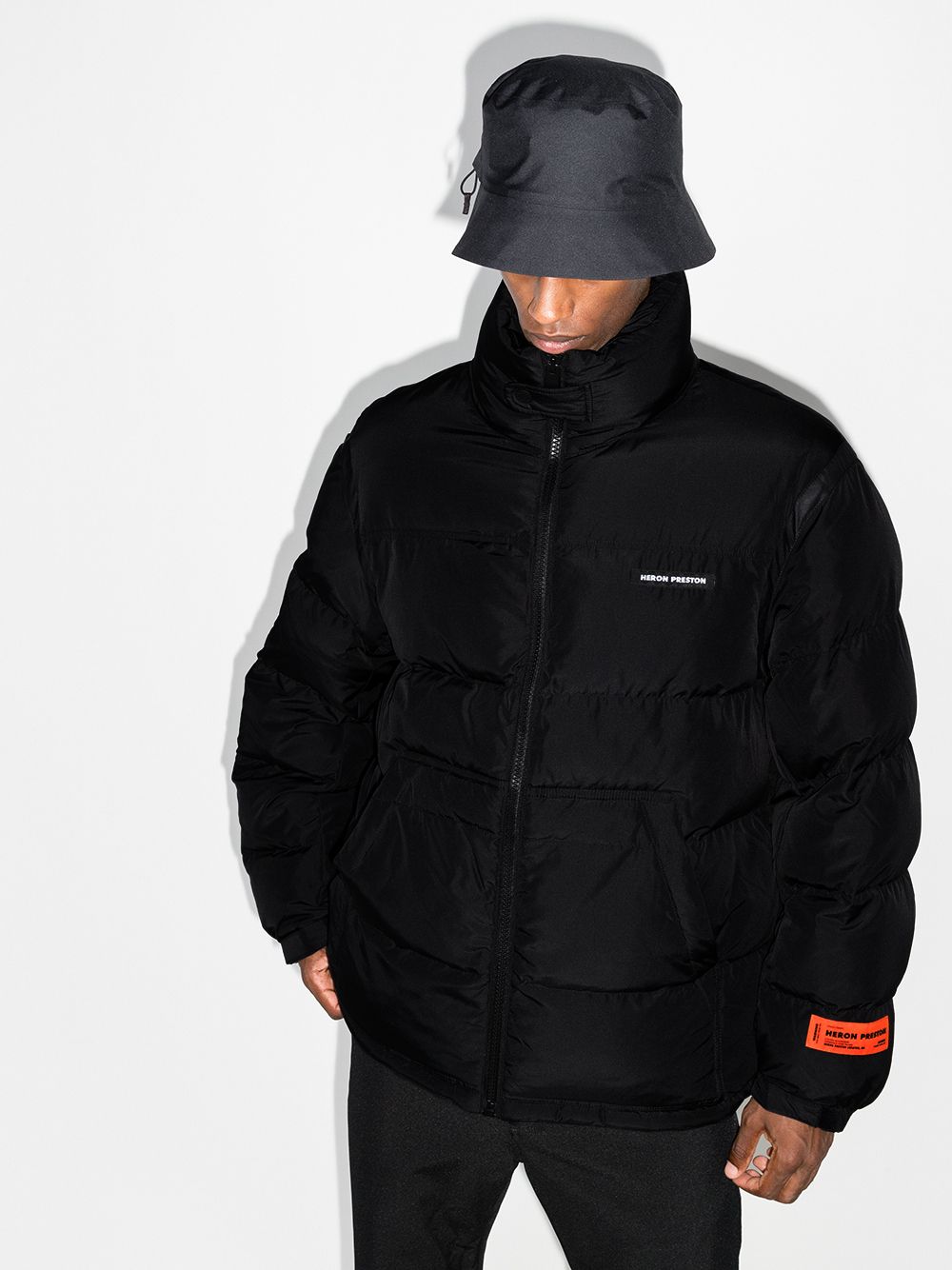 фото Heron preston logo-patch padded jacket