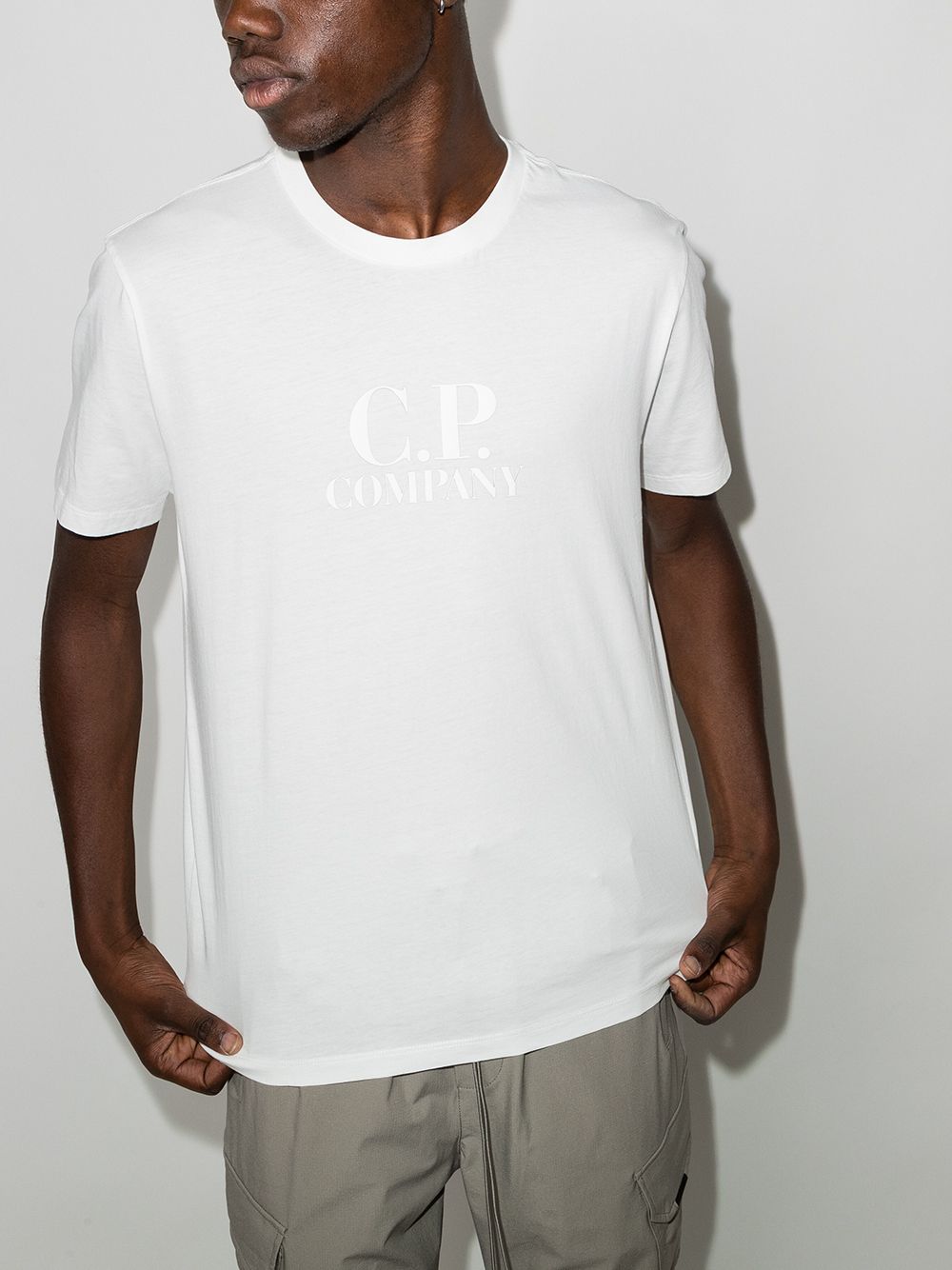 фото C.p. company cp clss chst lg ss tee wht