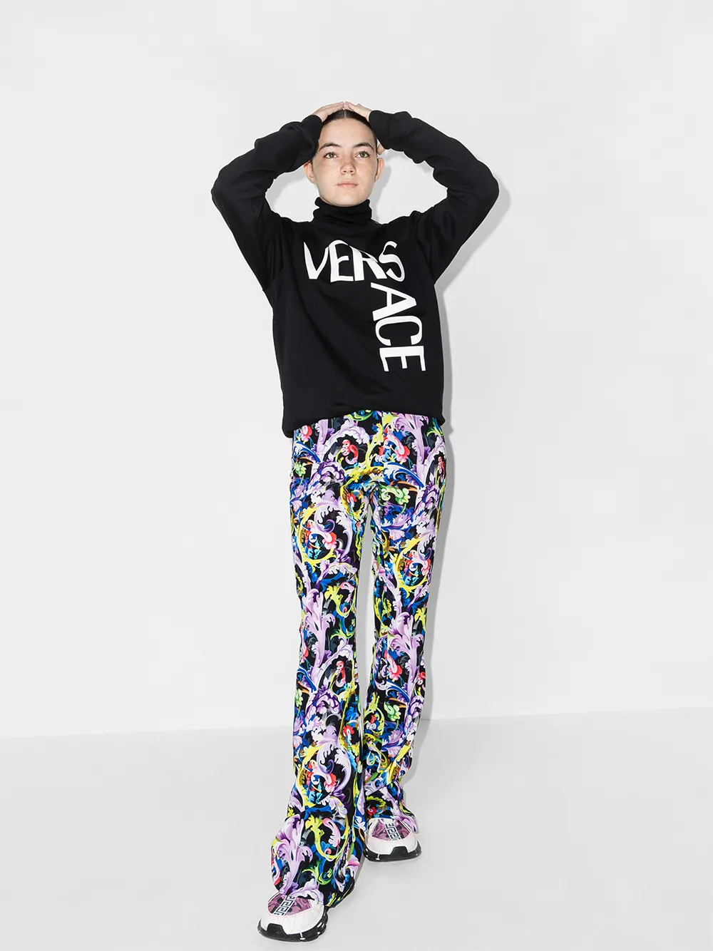 фото Versace kids брюки с принтом baroque