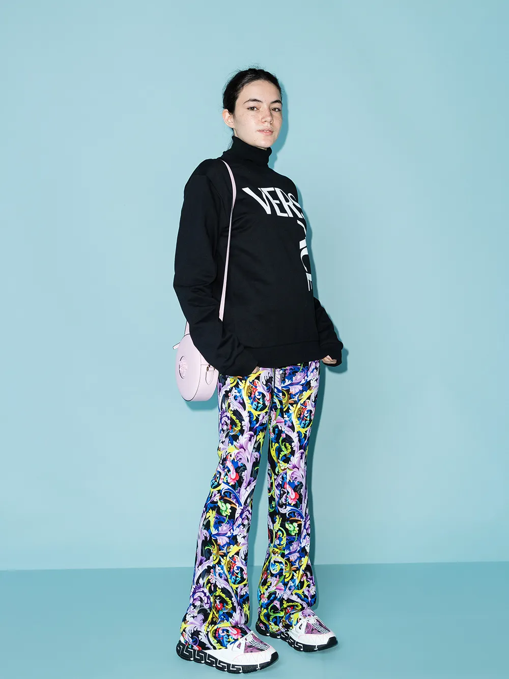 фото Versace kids брюки с принтом baroque