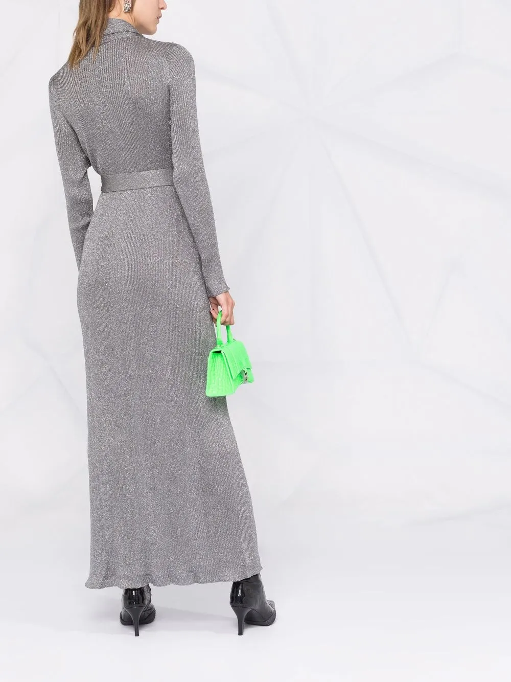 фото Balenciaga платье макси с эффектом металлик и поясом