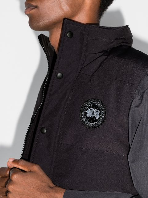 canada goose body warmer black badge