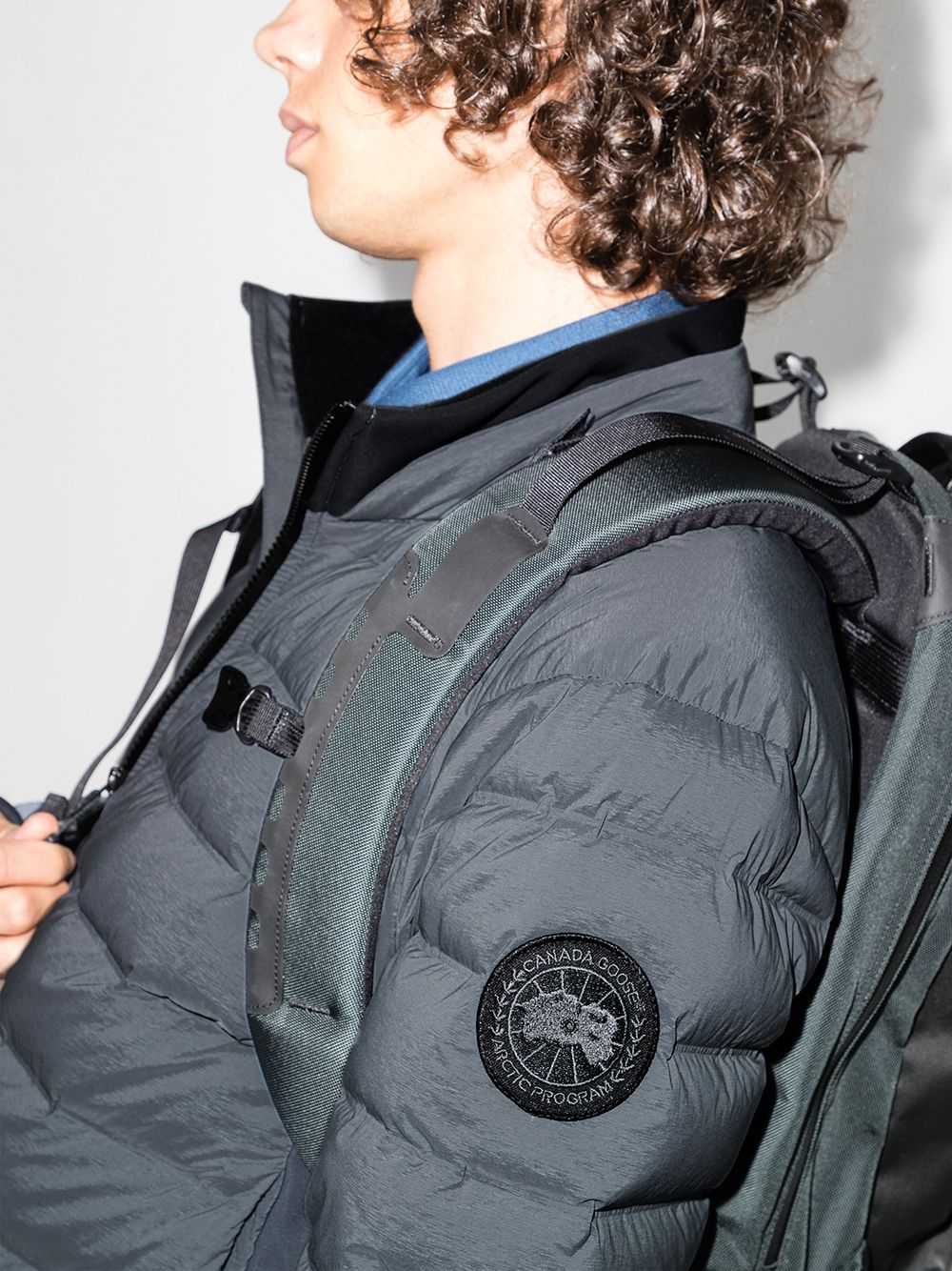 фото Canada goose cg black disk hybridge cw black label bm