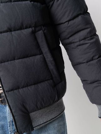 zipped hooded puffer jacket展示图