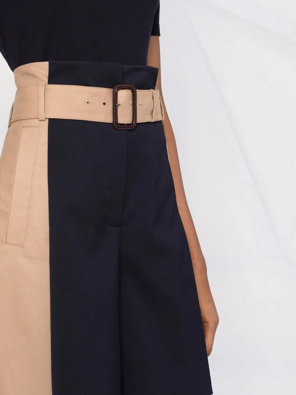 фото Weekend max mara шорты с контрастной вставкой