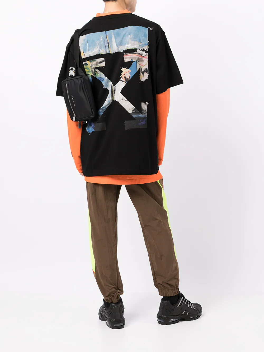 Off-White T-shirt met pijlprint - Zwart