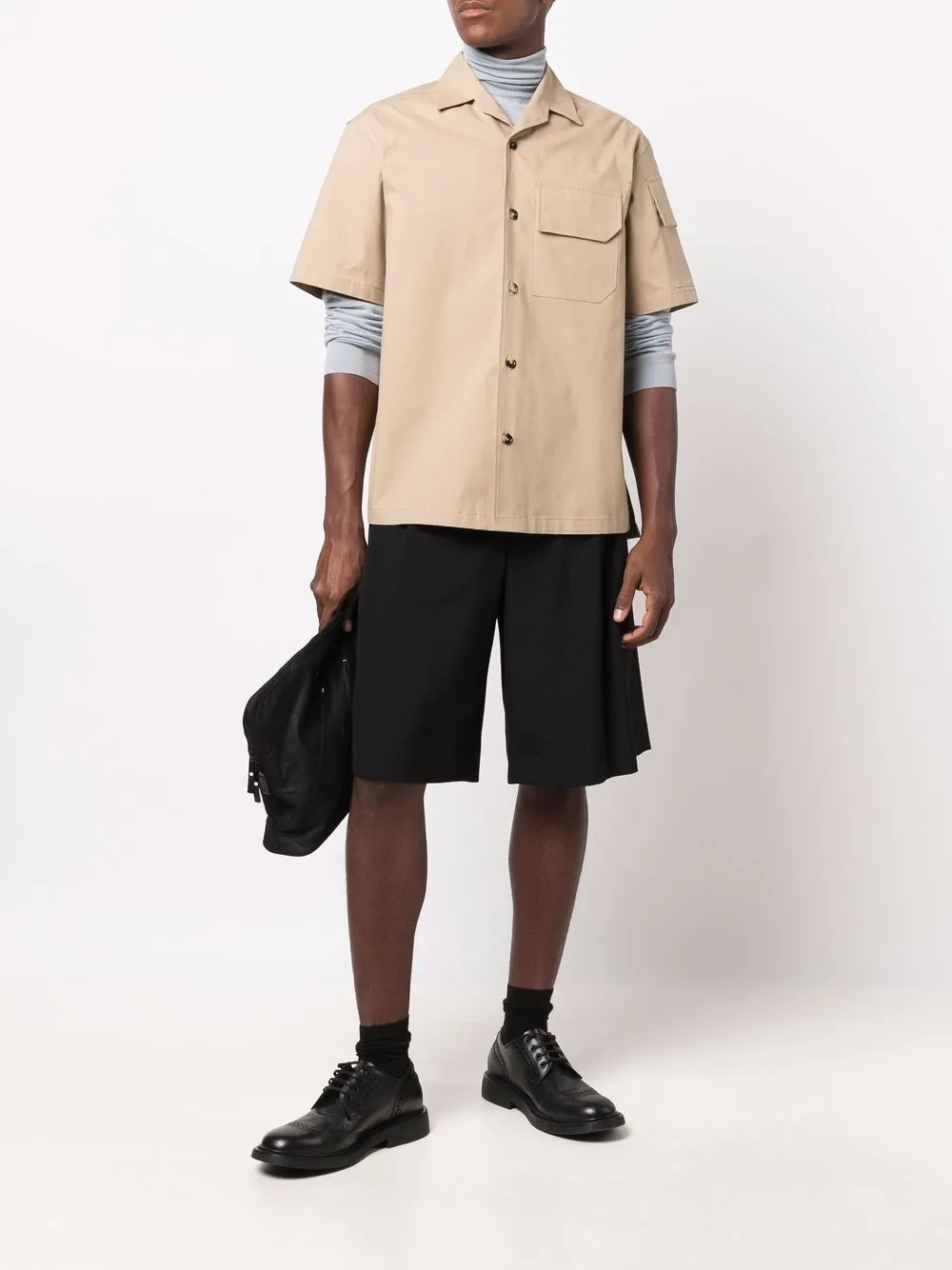 фото Bottega veneta рубашка с короткими рукавами и карманами