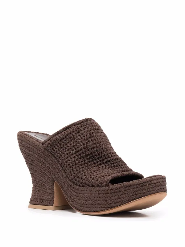 Mules con cuña y puntera abierta Bottega Veneta por 1,190€ - Compra online  SS22 - Devolución gratuita y pago seguro
