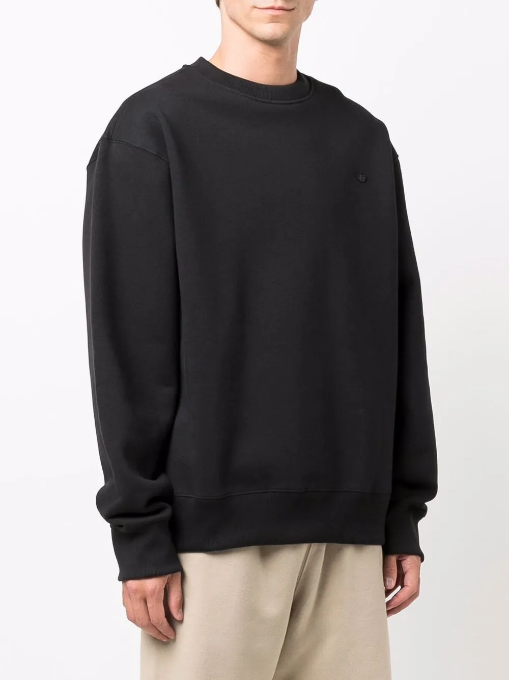 фото Adidas толстовка с круглым вырезом