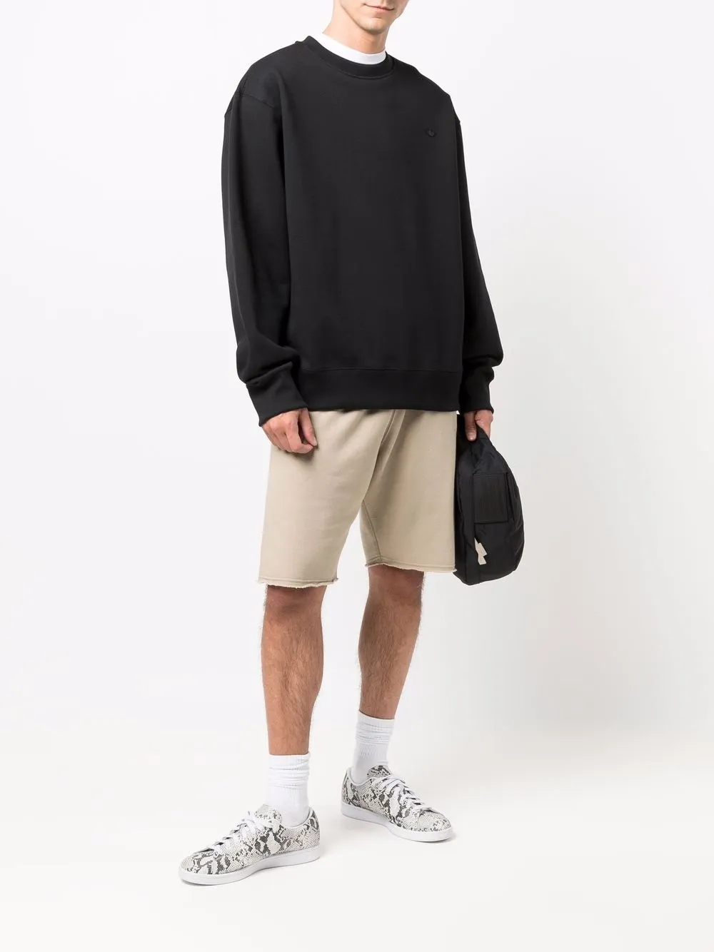 фото Adidas толстовка с круглым вырезом