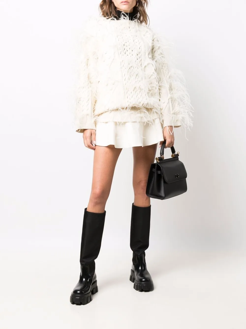 Valentino Garavani Trui verfraaid met veren Beige