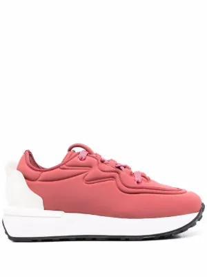 Sneakers da donna dei migliori brand in saldo su FARFETCH