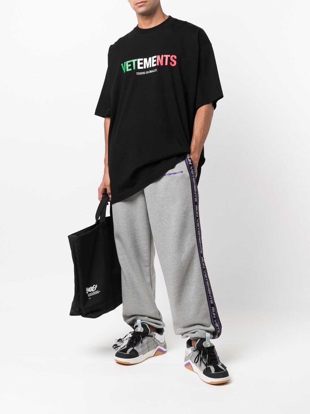 фото Vetements футболка с логотипом