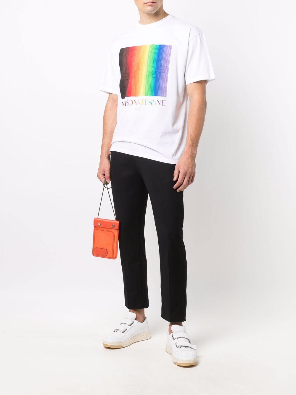 фото Maison kitsuné футболка gradient rainbow с логотипом