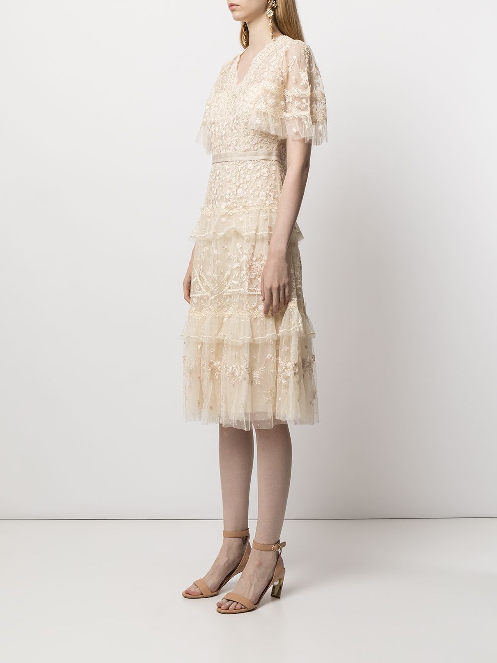 фото Needle & thread платье миди francine с вышивкой