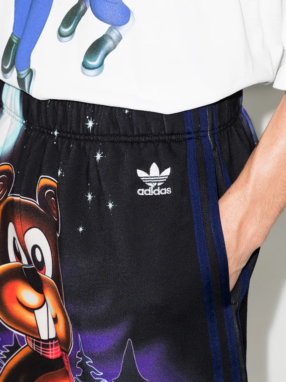 фото Adidas спортивные шорты с принтом из коллаборации с kerwin frost