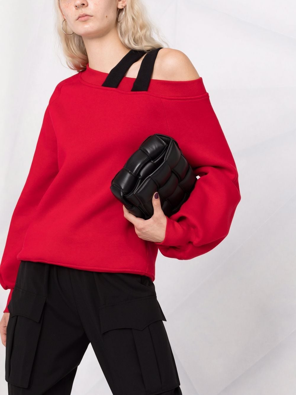Shop Atu Body Couture X Ioana Ciolacu Cold-shoulder Sweatshirt In Rot