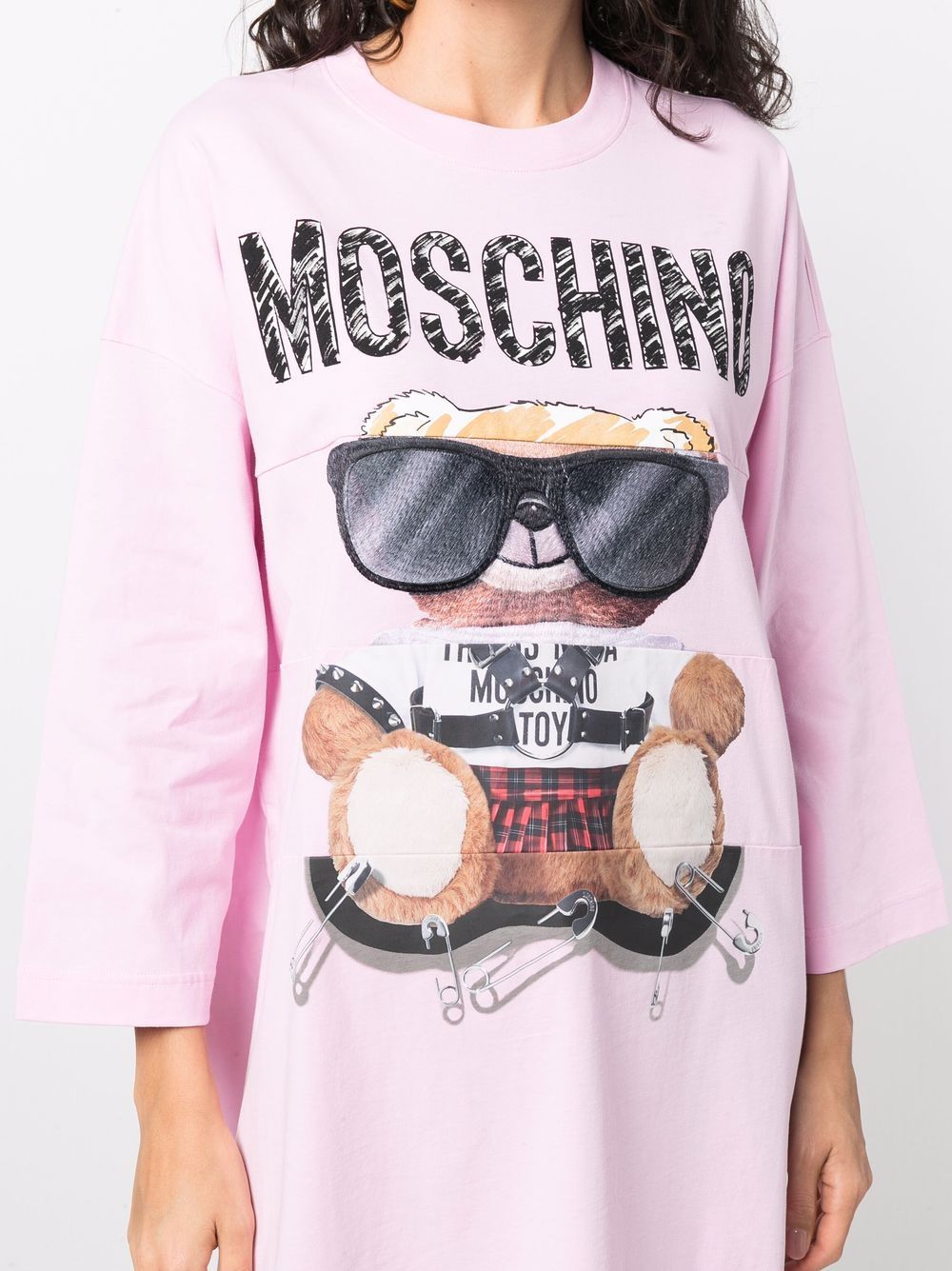 фото Moschino платье с длинными рукавами и графичным принтом