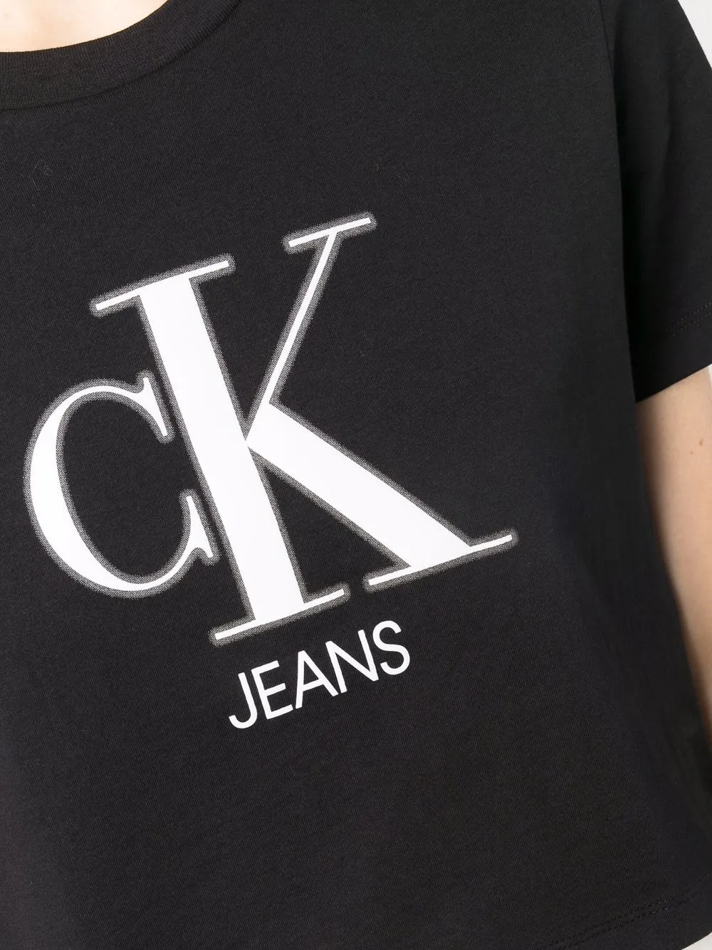 фото Calvin klein jeans укороченная футболка с логотипом