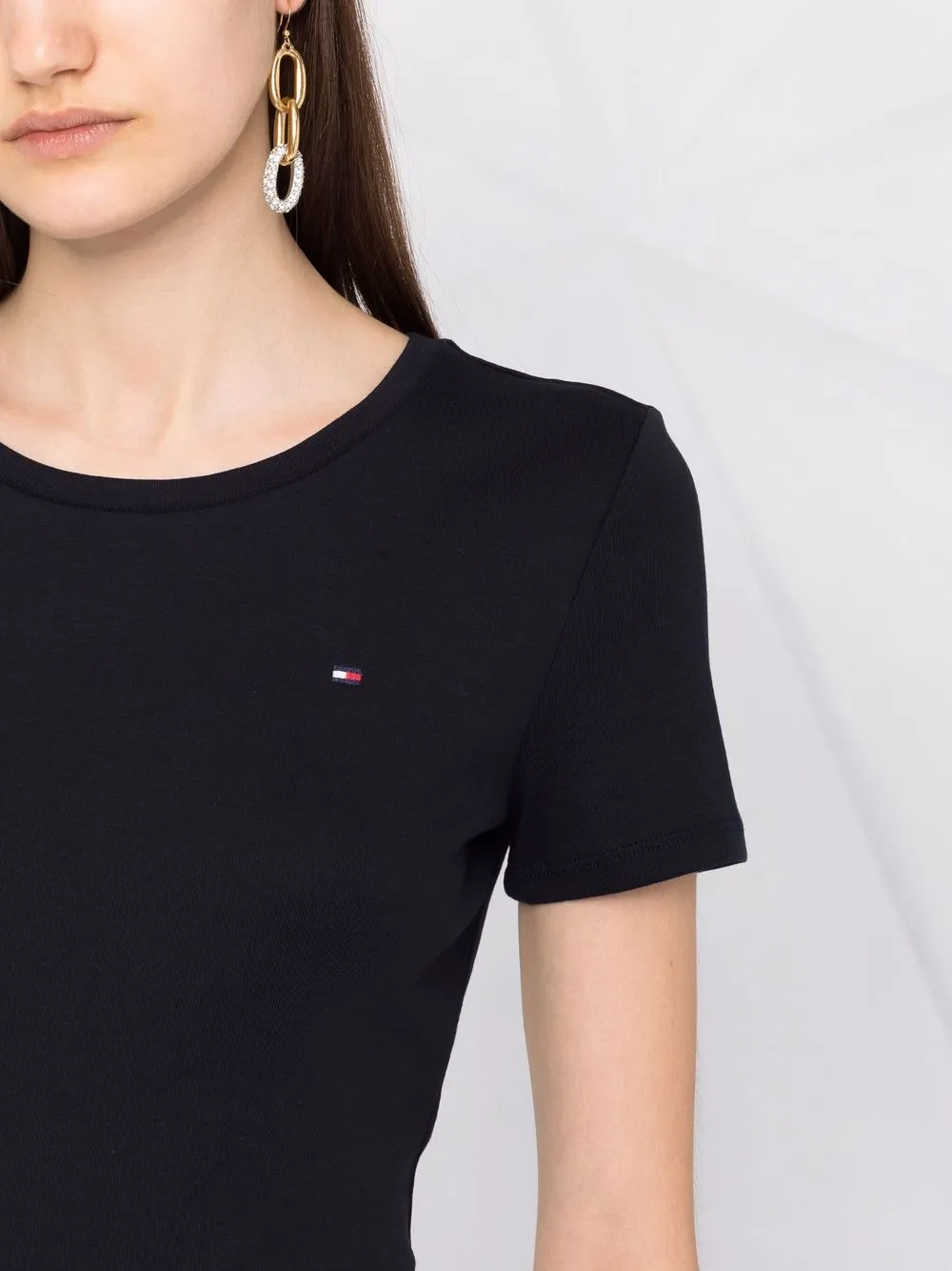 фото Tommy hilfiger футболка с нашивкой-логотипом