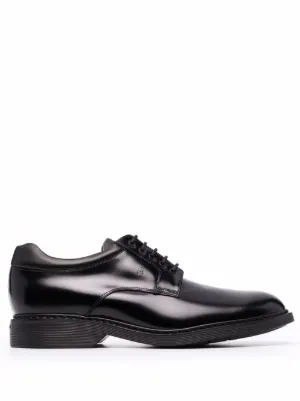 Valentino Garavani ロックスタッズ エッセンシャル ダービーシューズ