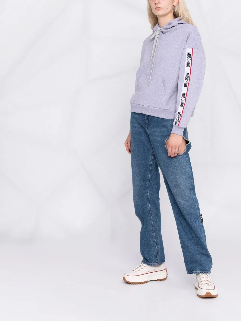 фото Moschino худи с длинными рукавами и логотипом