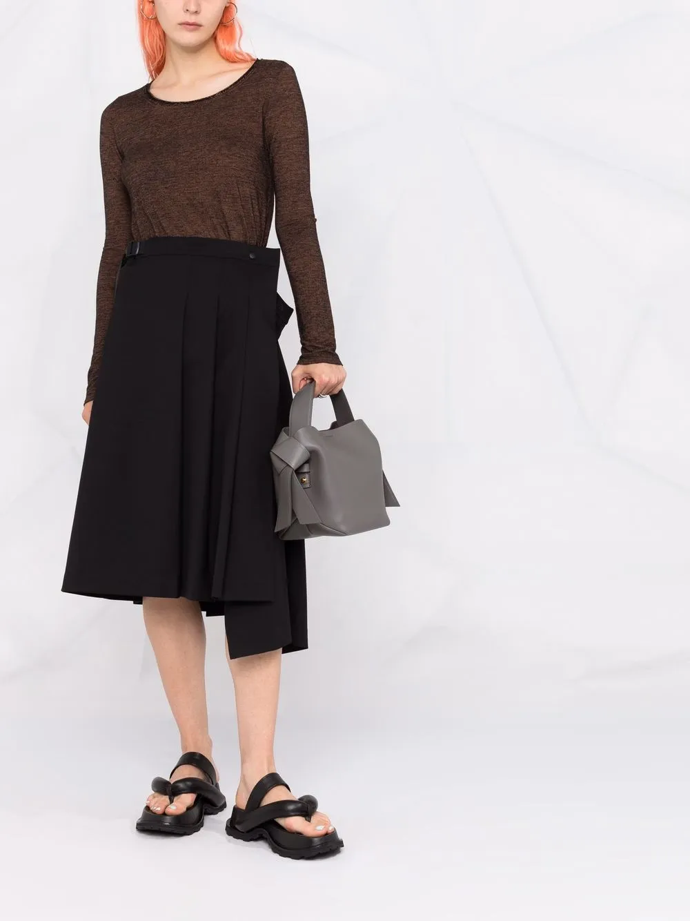 фото Issey miyake pre-owned топ 1990-х годов с круглым вырезом и длинными рукавами