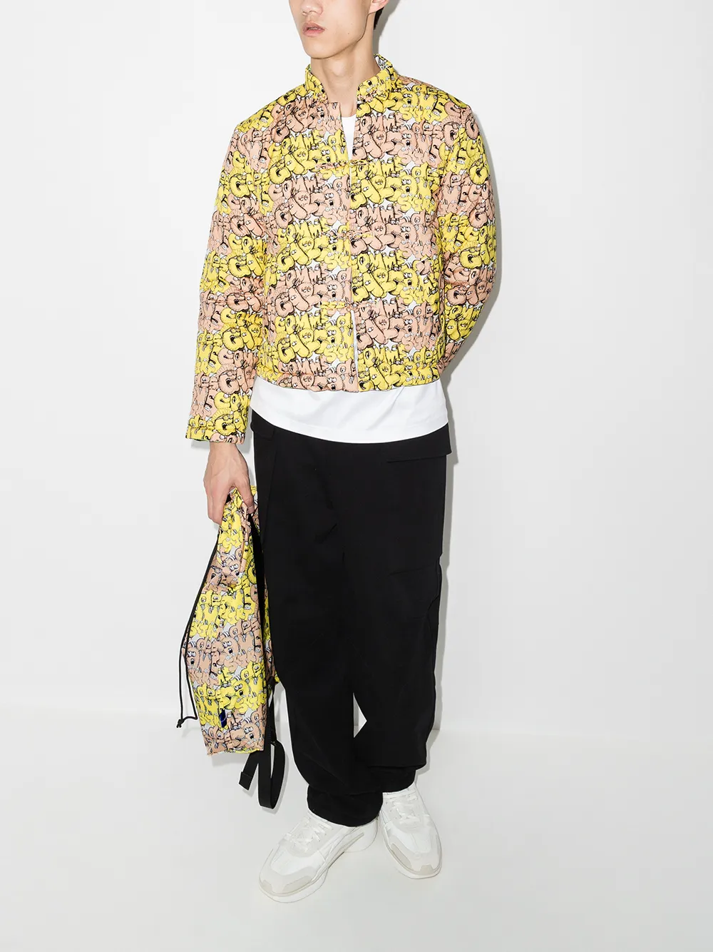 фото Comme des garçons shirt куртка с логотипом из коллаборации с kaws