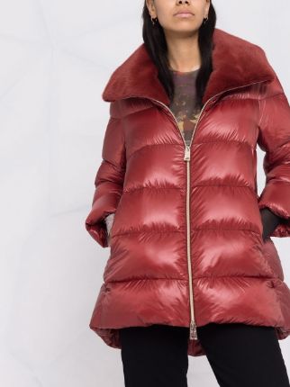 contrasting-panel padded coat展示图