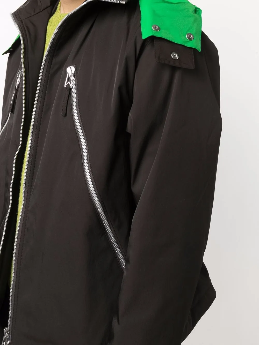 фото Bottega veneta куртка на молнии с потайным капюшоном