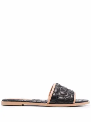 coach flops