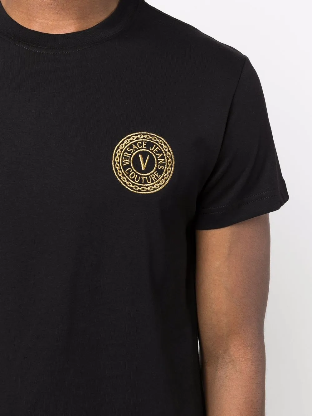 фото Versace jeans couture футболка с логотипом v-emblem