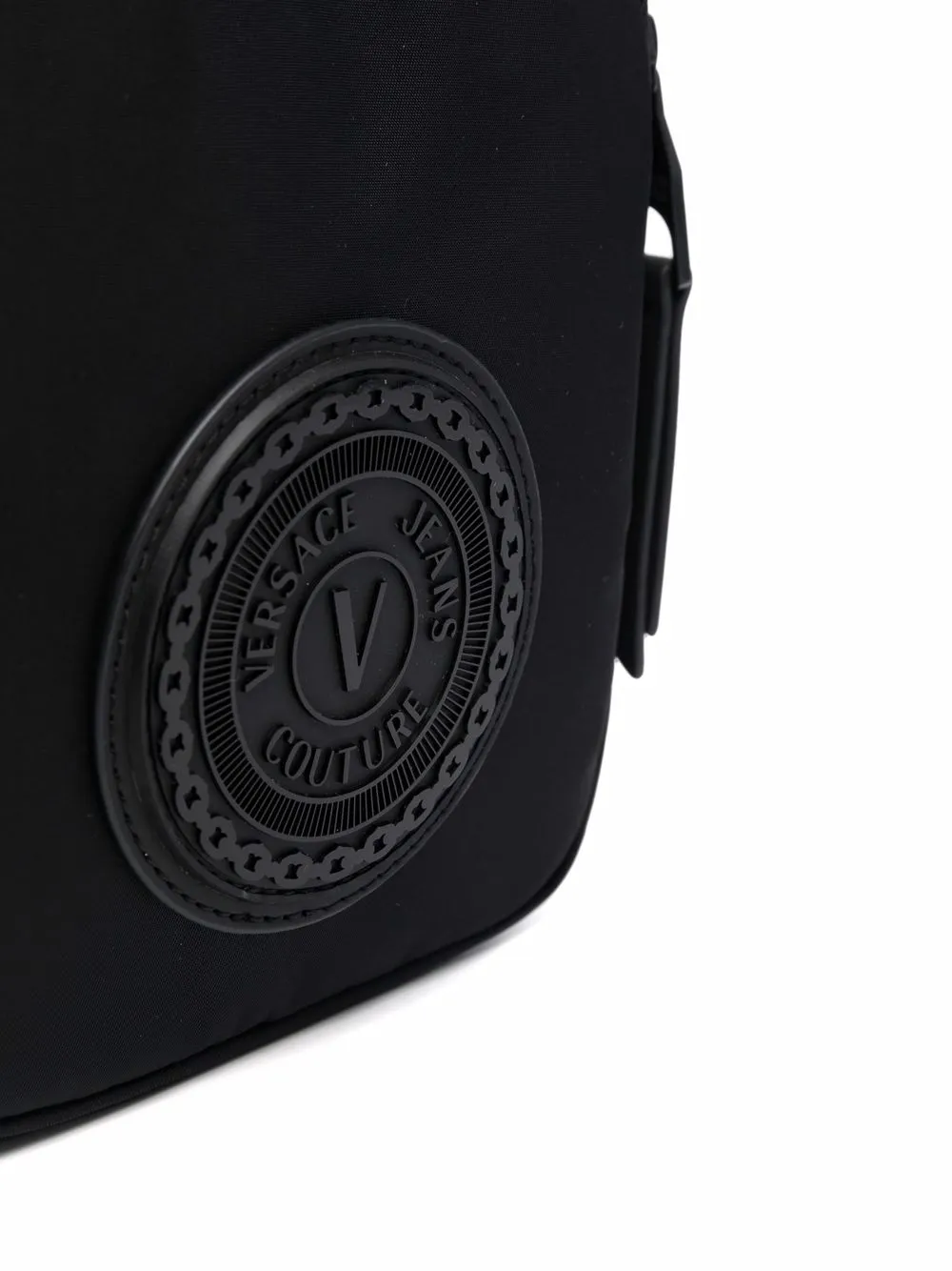 фото Versace jeans couture сумка-мессенджер с нашивкой-логотипом