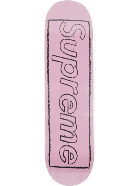 Supreme x KAWS planche de skateboard à logo