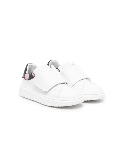 Emporio Armani Kids سنيكر جلد بسير لمس