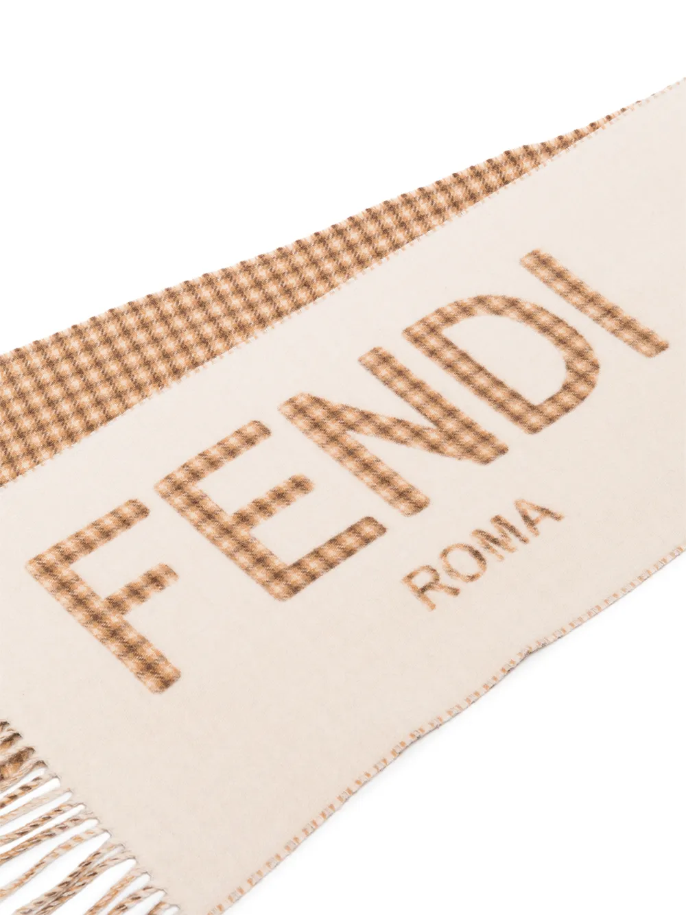 фото Fendi шарф с логотипом и бахромой