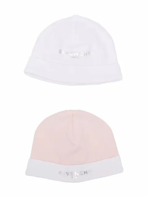 Givenchy Kids طقم طاقيات بطبعة شعار الماركة