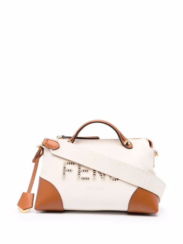 Fendi شنطة كتف باي ذا واي بوسطن Farfetch