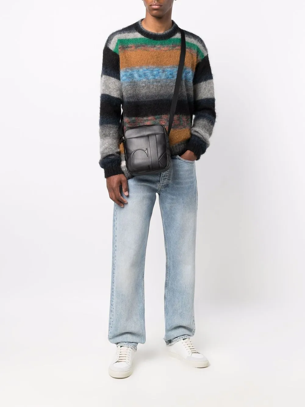 фото Calvin klein jeans сумка micro reporter с тисненым логотипом