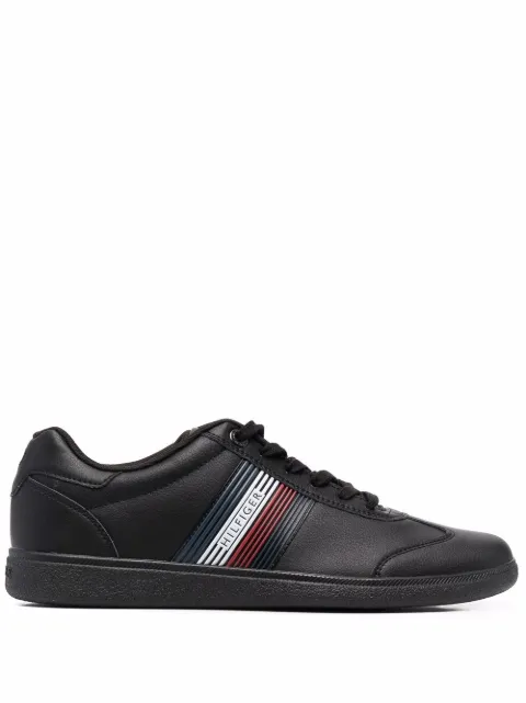 tommy shoes