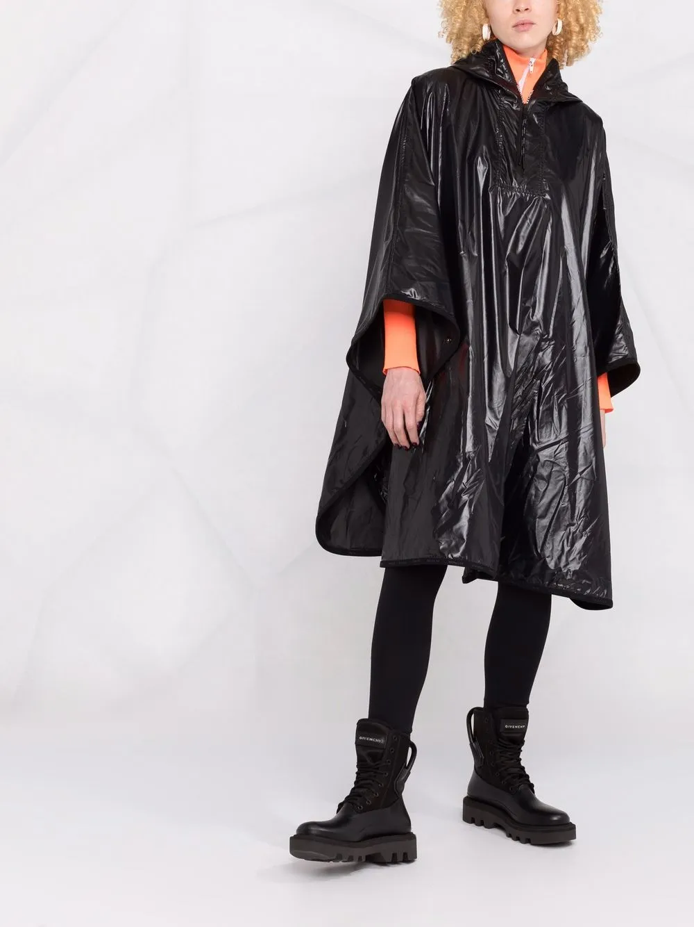 Moncler logo-patch high-shine Finish 