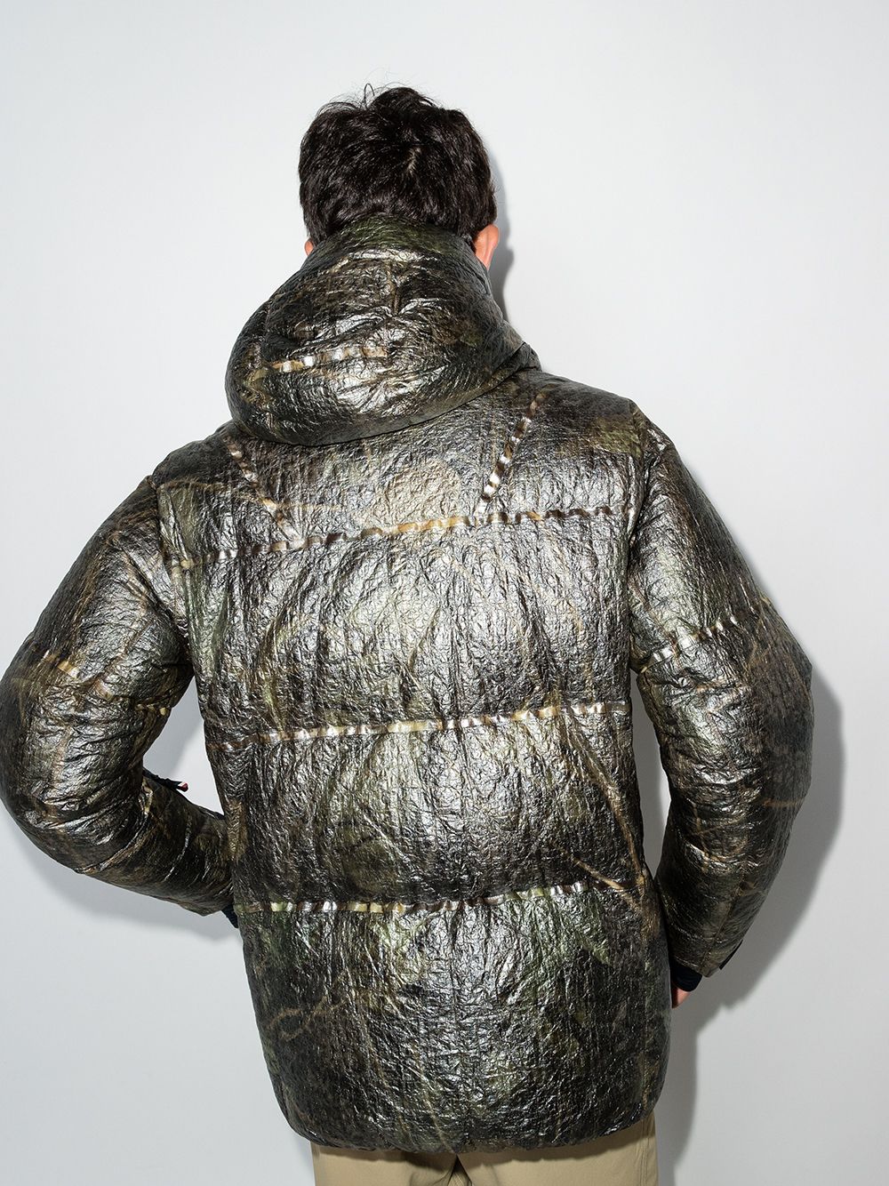 фото Moncler grenoble пуховик darry guibbotto