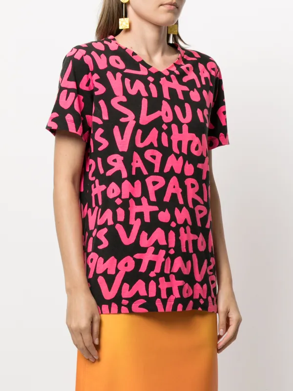 Louis Vuitton pre-owned Graffiti Print V-neck T-shirt - Farfetch