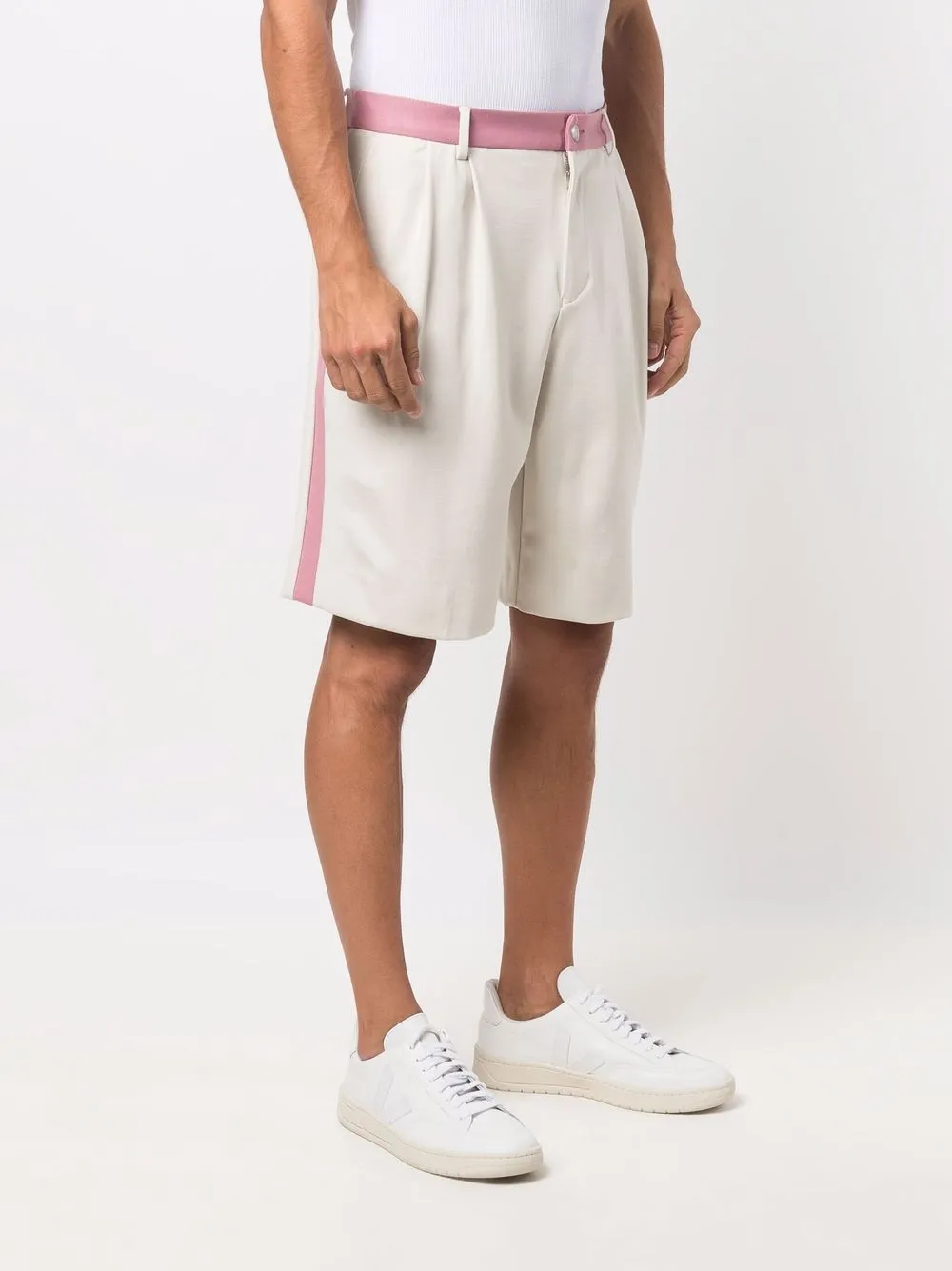 фото Boss шорты чинос с контрастным поясом